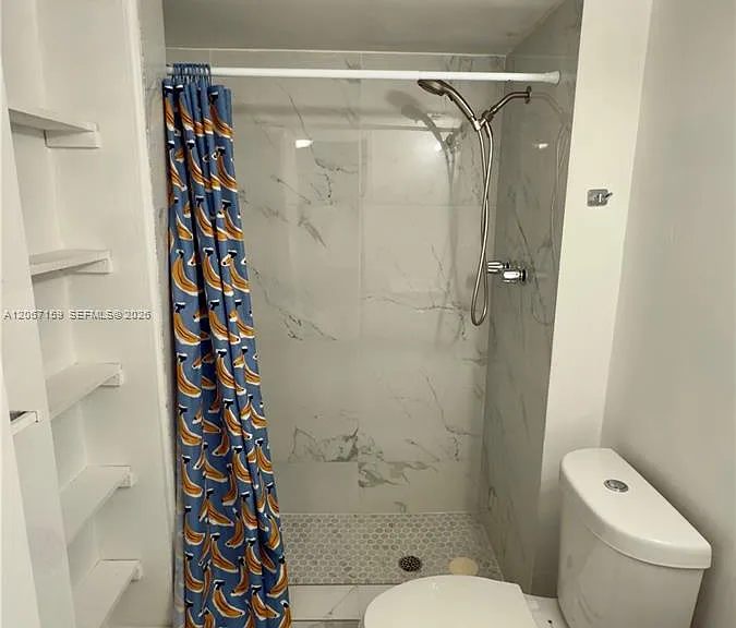 1351 NE Miami Gardens Dr #422E — Photo 6