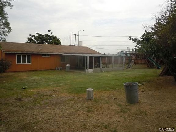 4th image of 19658 Searls Dr