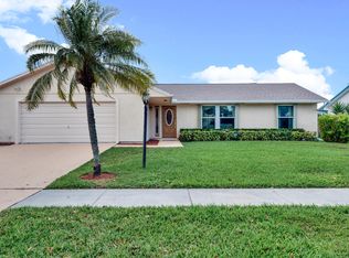 113 Timber Run E, Riviera Beach, FL 33407