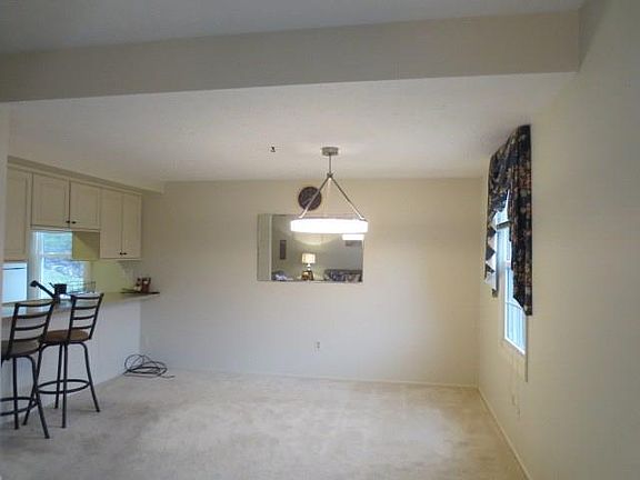 4th image of 238 Willow Pond Way