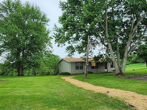 3rd image of 785 Township Road 381
