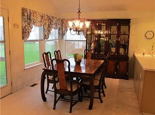 4th image of 4921 N Ashford Way