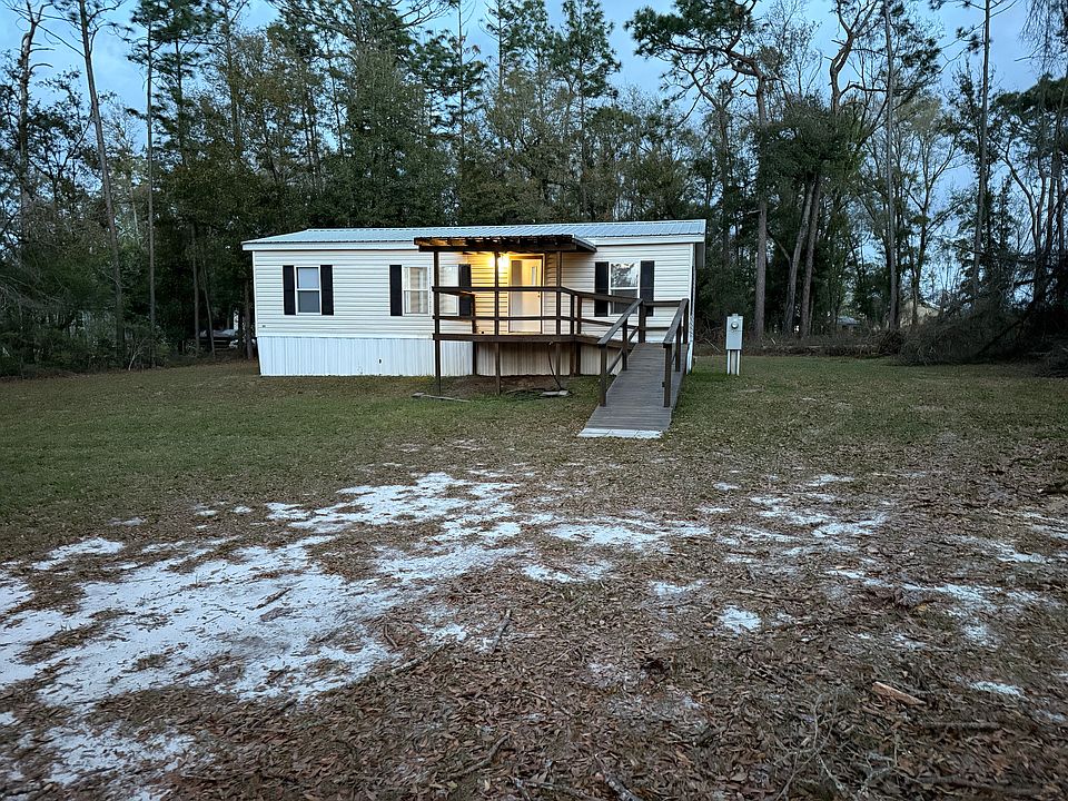 1st image of 3880 205th Ln