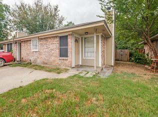 1700 Windsong Ln, Irving, TX 75060