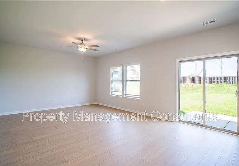 22857 Dashwood Ln — Photo 14