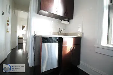 Rented by Metropolitan Property Group