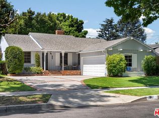 11401 Rose Ave, Los Angeles, CA 90066