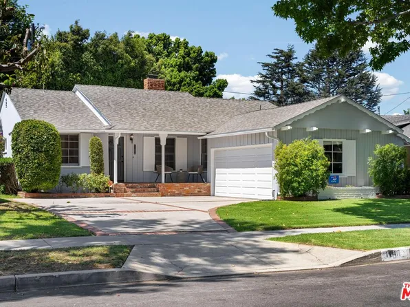 11401 Rose Ave, Los Angeles, CA 90066