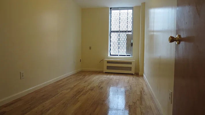 Rented by Bohemia Realty Group | media 2