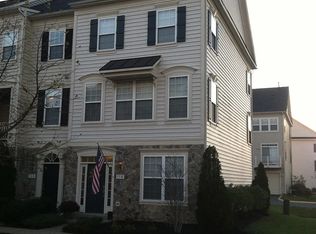 770 Ayrshire Ln, Woodbridge, VA 22191