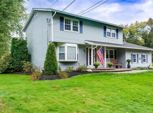 7712 Anchor Dr, Liverpool, NY 13090