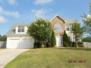 4139 Green Field Dr, Douglasville, GA 30135