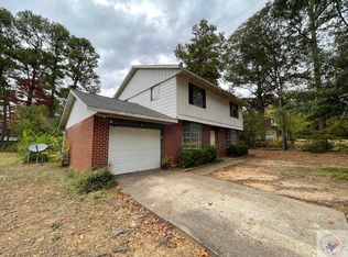 2320 Cherry Hill Rd, Texarkana, TX 75503