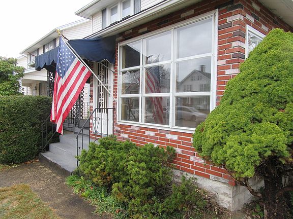 2nd image of 541 E 6th Ave