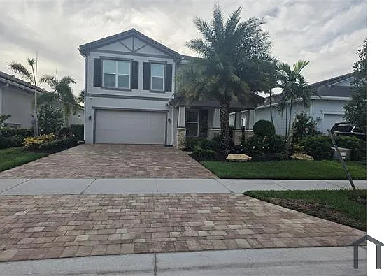 6 bed, 3092 sqft, $4,250 — Photo 1