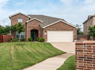 10417 Tadpole Dr, Fort Worth, TX 76244