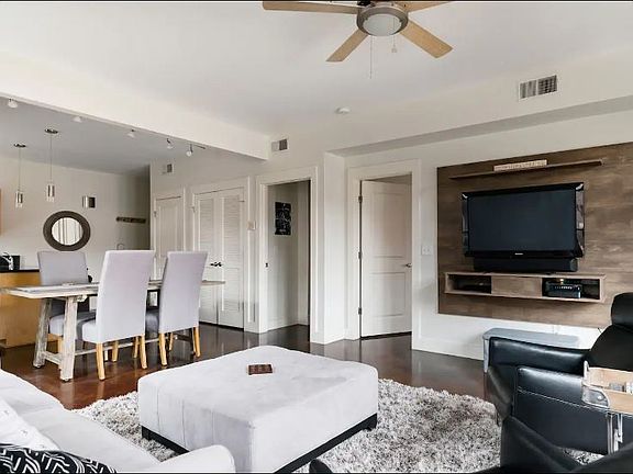 5th image of 817 3rd Ave N #204