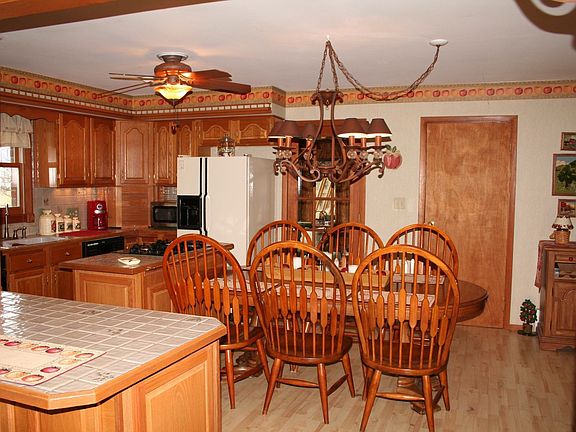 5th image of 48296 Mallard Dr