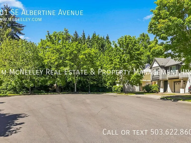 901 SE Albertine St — Photo 38