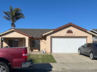 1427 W Calle Laureles, Santa Maria, CA 93458