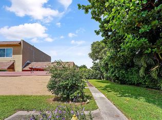 9501 SW 20th Ter, Miami, FL 33165