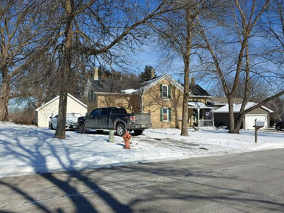3rd image of 599 Independence Ave