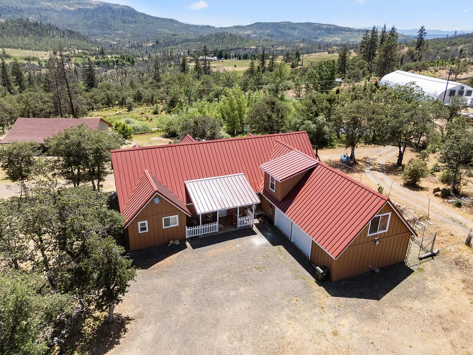 5619 Butte Falls Hwy photo 1