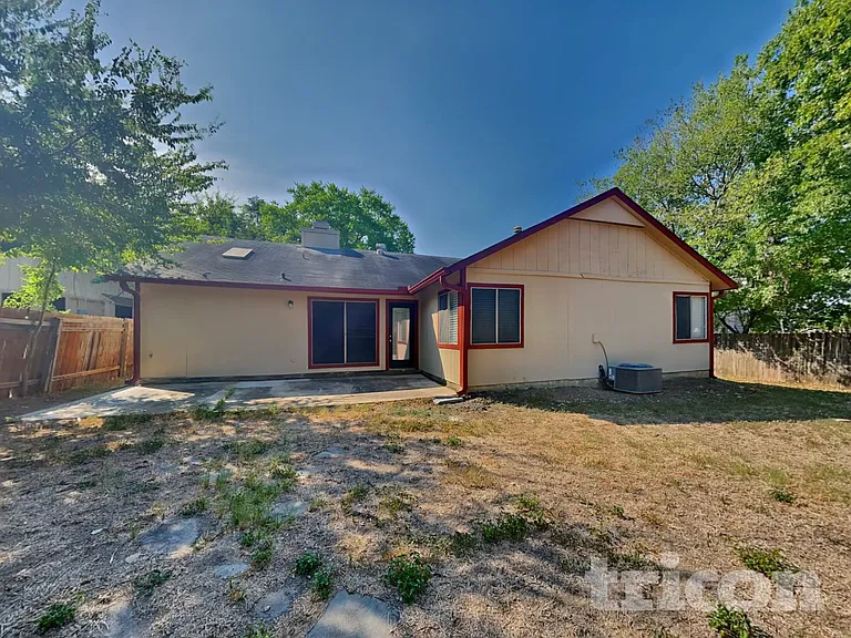 10139 Trappers Rdg — Photo 14