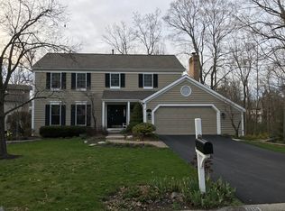 615 Millwood Ct, Columbus, OH 43230
