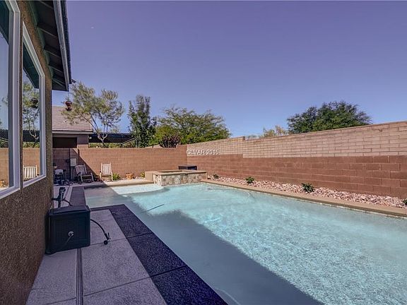 5th image of 10520 Loma Portal Ave