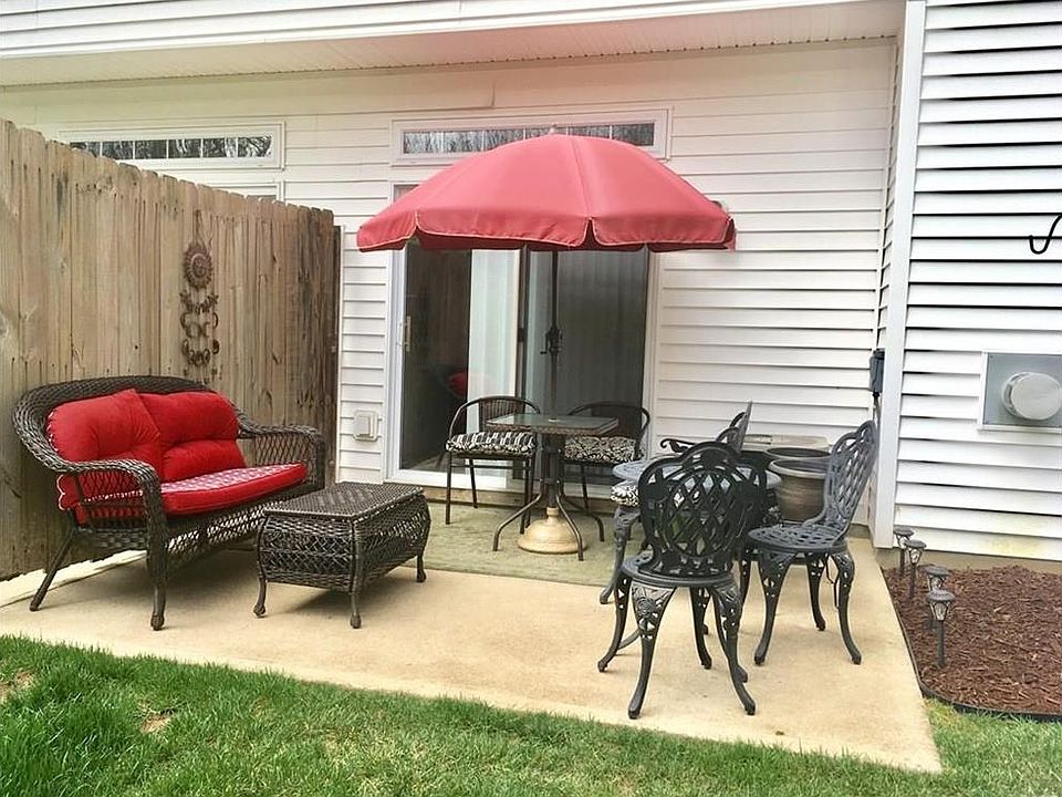1st image of 9690 Centerville Creek Ln