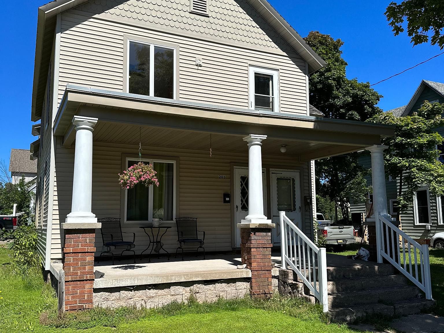 203 E Michigan St 2, Marquette, MI 49855 Zillow