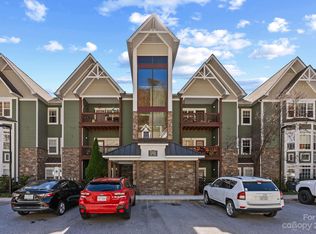 1000 Olde Eastwood Village Blvd #302, Asheville, NC 28803