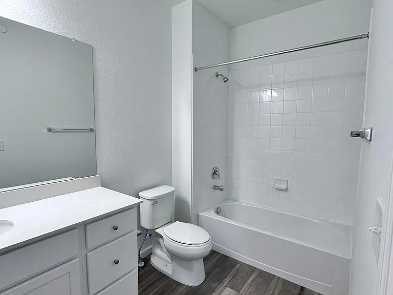 6857 Huddersfield Ln — Photo 25