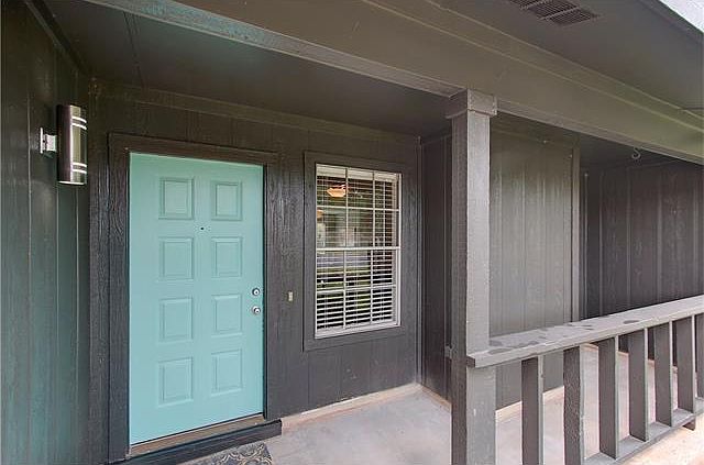 1st image of 3812 Alexandria Dr