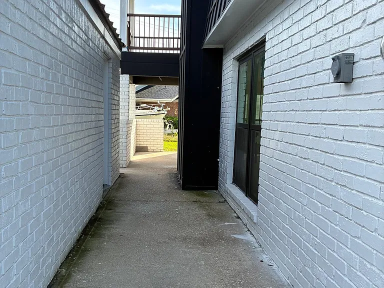 2189 Nixon Dr — Photo 29
