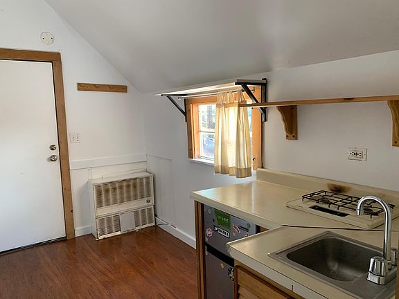 4th image of 2815 Lake Forest Glen Dr