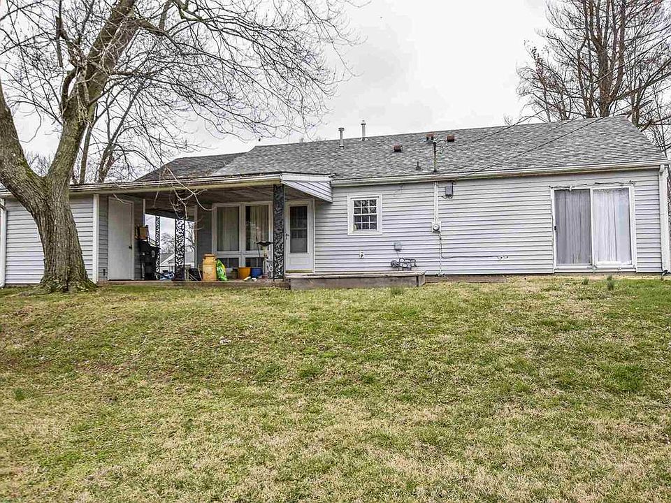 2nd image of 218 Glenview Dr