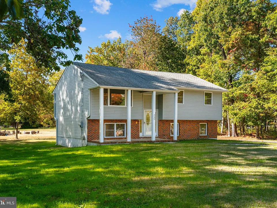 239 Delsea Dr S