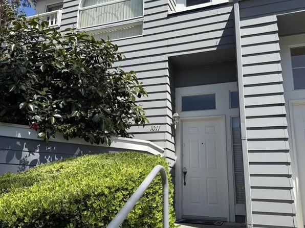 1011 Thomas Ln, Ventura, CA 93003