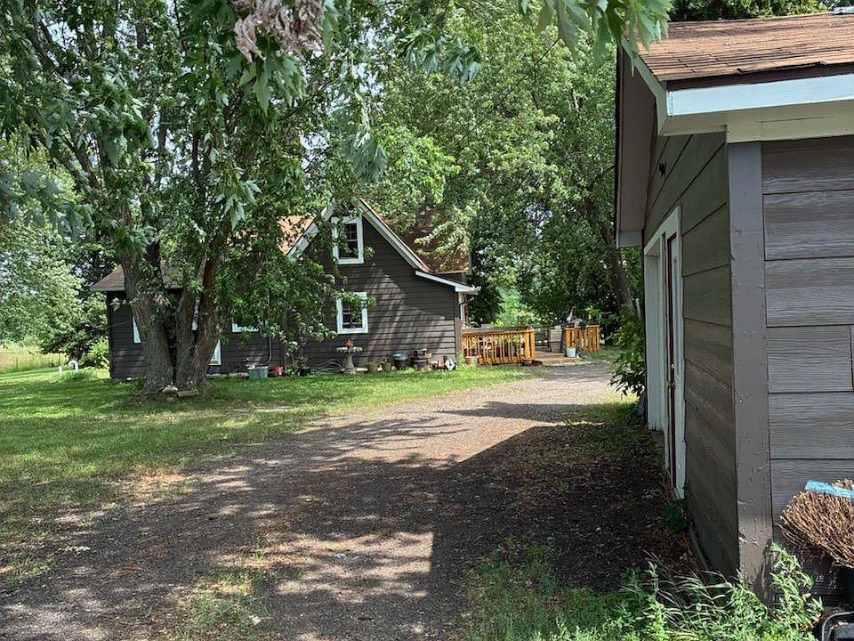 1st image of 1633 Rainbow St