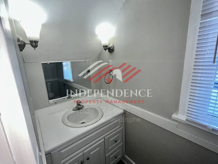 25 Orchard Ave — Photo 12