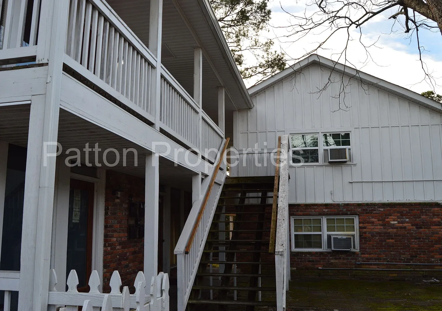 3834 Rosewood Dr. - Outside CoC - R13805-03-05 — Photo 2