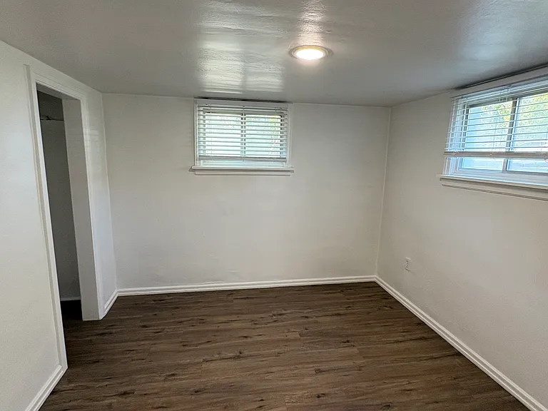 25 S 200 W #BASEMENT — Photo 4