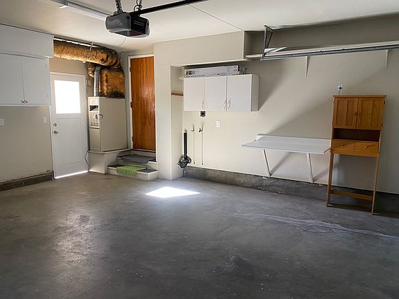 2nd image of 1432 E San Fernando St #B