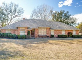 121 Lakeview Dr, Aledo, TX 76008
