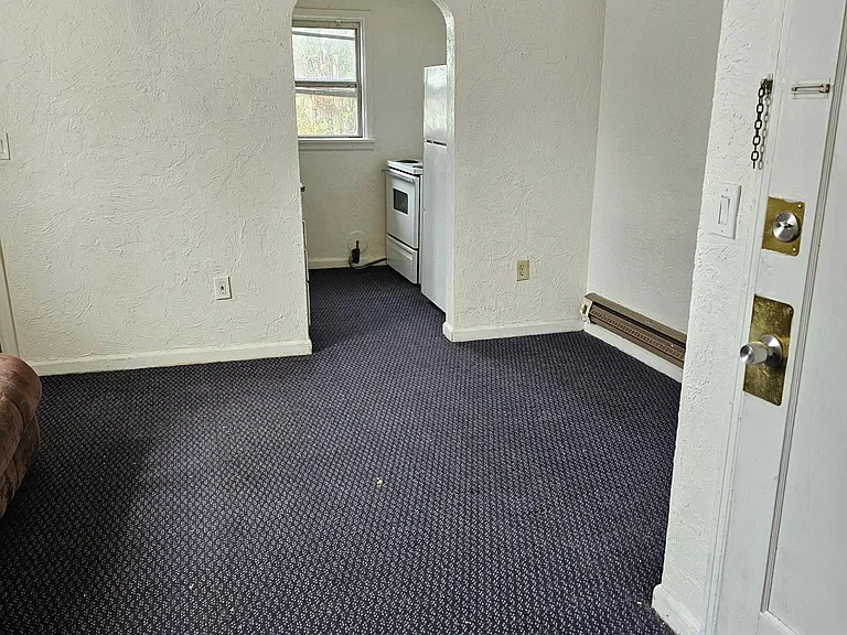 219 H St #2 — Photo 5