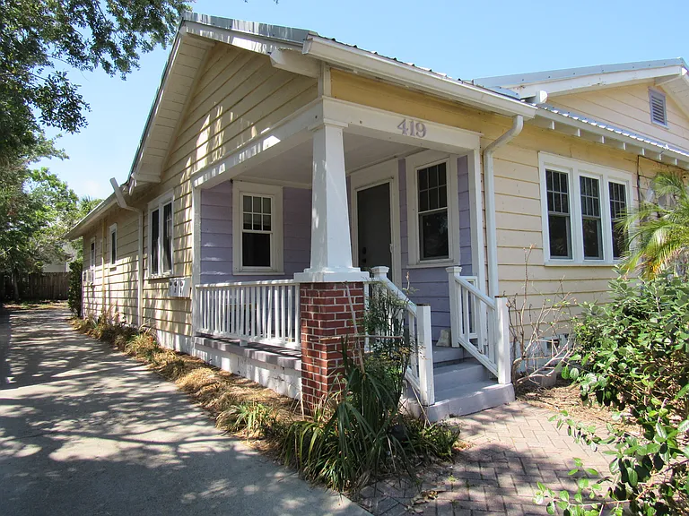 front_04062023