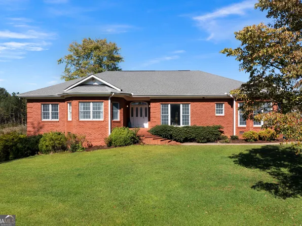 946 Spring Place Rd, White, GA 30184