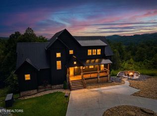 2843 Cedar Falls Way, Sevierville, TN 37876